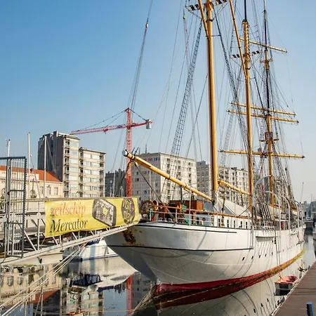 Mariakerke With Stunning Sea Views *